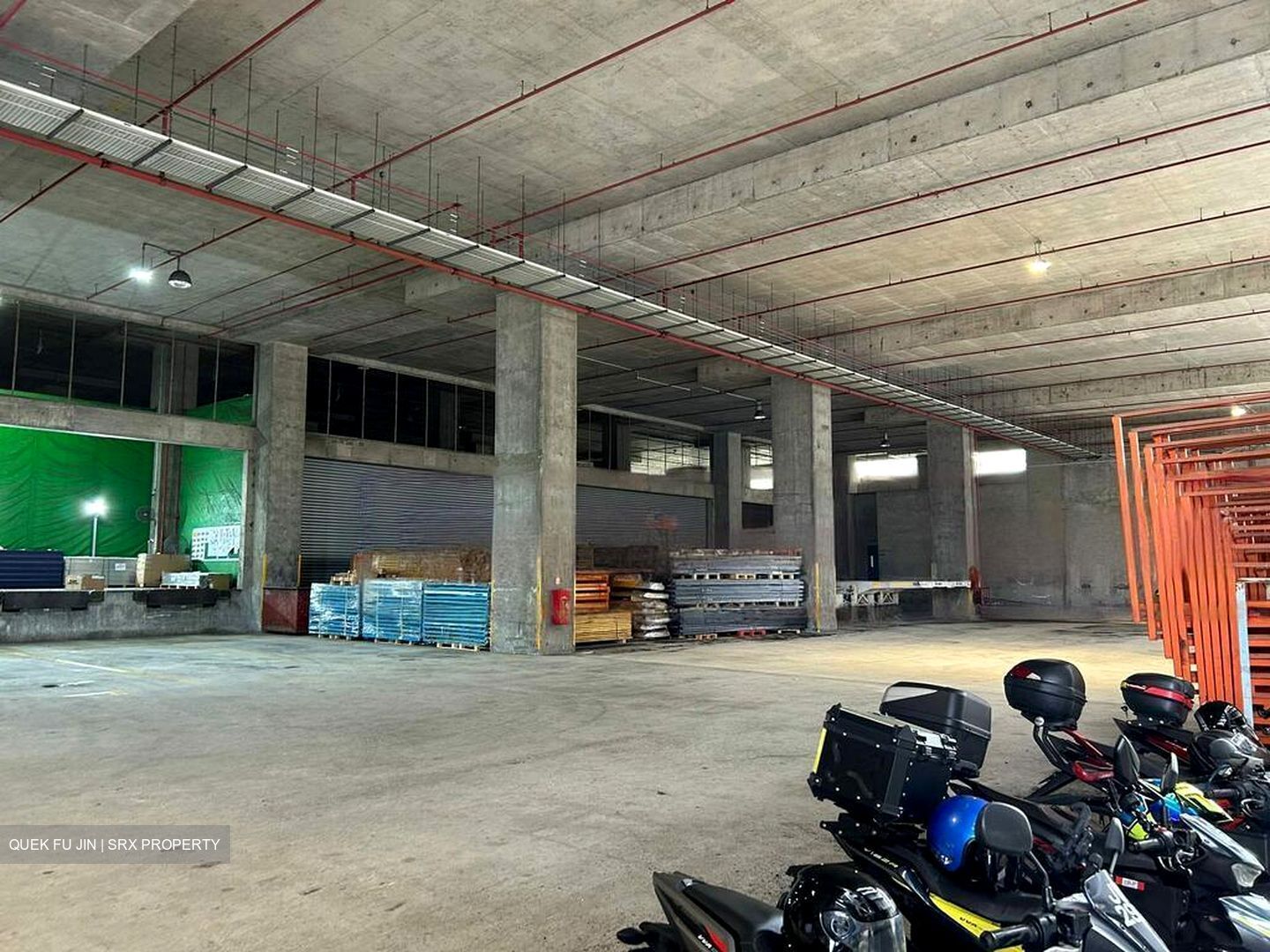 Gul Way (D22), Warehouse #455027611